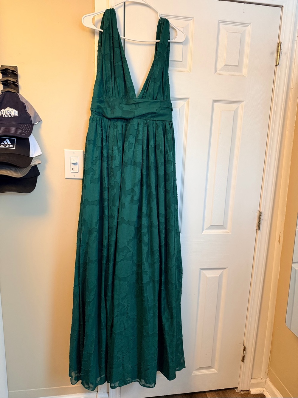 Lulu's Deep V Emerald Lace Maxi Dress with Side Slit - Picture 2 of 4